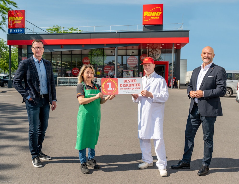 Die PENNY Kundinnen und Kunden sind überzeugt vom Service des Markendiskonters und unterstützen das Engagement von PENNY für Mensch und Umwelt tatkräftig.