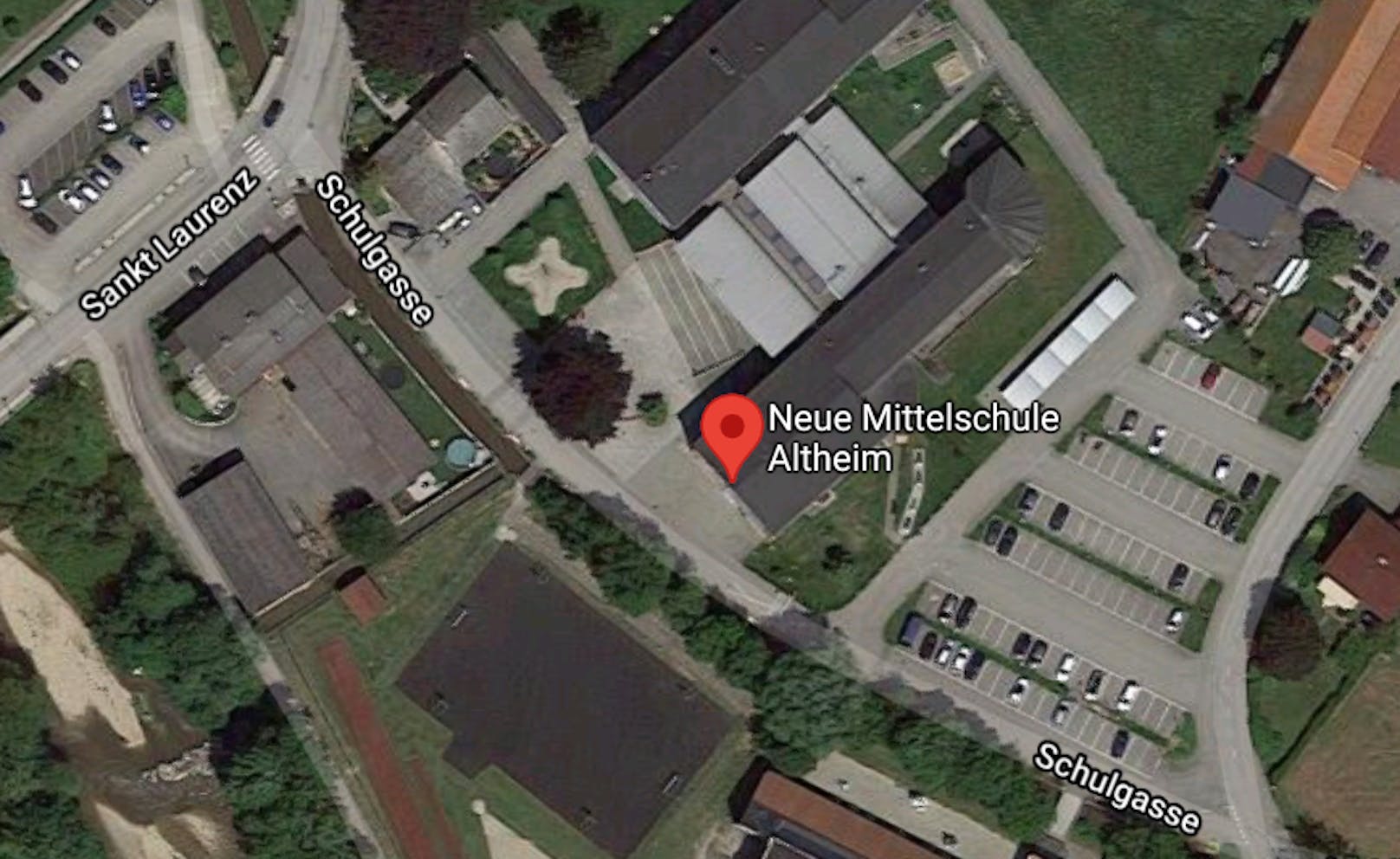 An der NMS Altheim kam es zur Messer-Attacke auf einen 14-Jährigen.