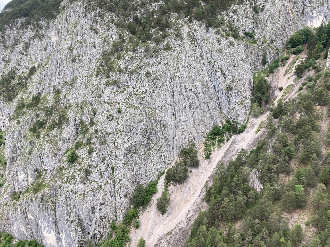 Heute.at - 34-Jähriger stirbt bei rätselhaftem Kletterunfall