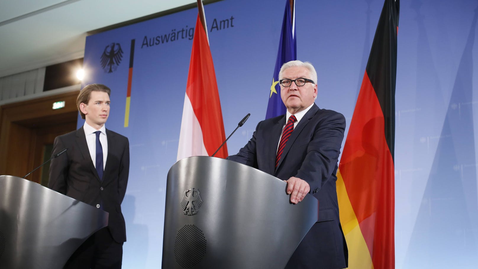 Als Außenminister standen für Kurz auch internationale Arbeitstreffen – hier mit dem deutschen Amtskollgen Frank-Walter Steinmeier (SPD) – und...