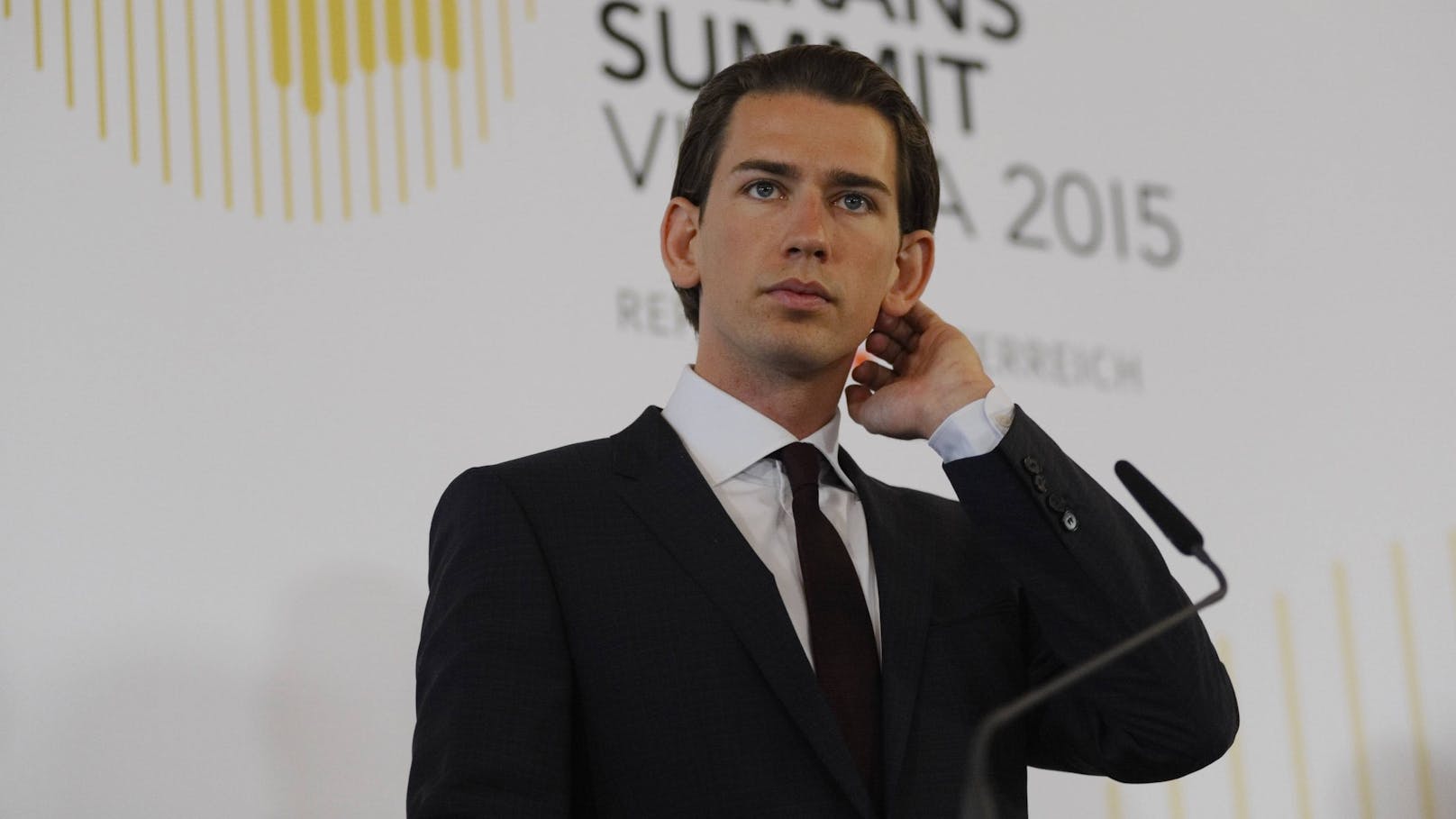 Seit seinem Amtsbeginn lag für Sebastian Kurz ein Fokus auf dem Westbalkan und den EU-Beitrittsverhandlungen Serbiens. Ab 2016 trieb er intensiv die Sperre der Balkanroute für Flüchtlinge voran.