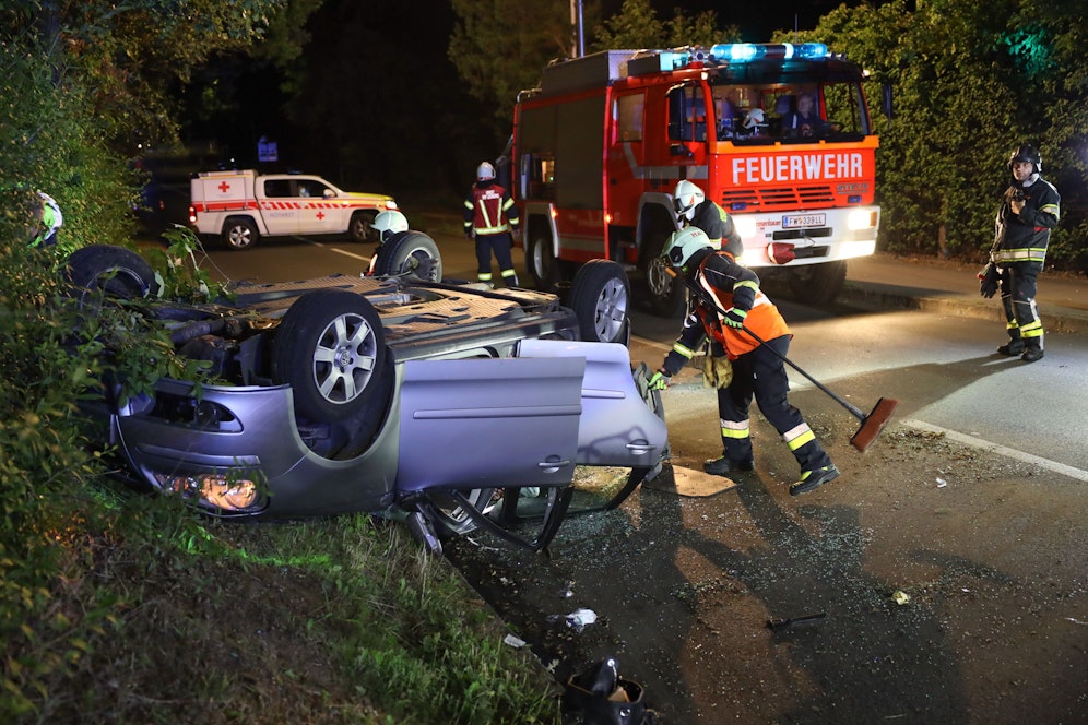 Keiner der drei Insassen kann sich erinnern, wer gefahren ist.