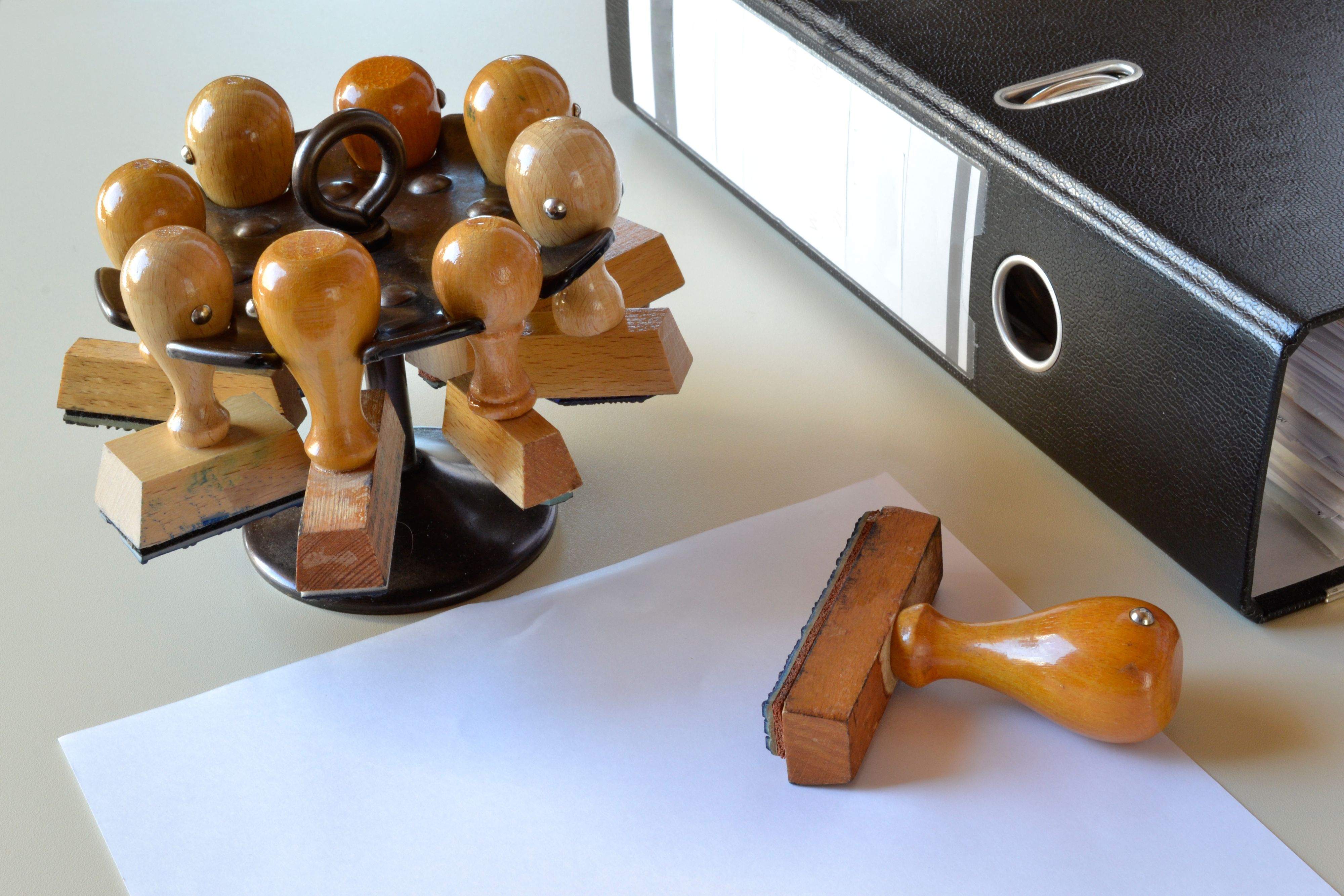 Auf einem Amt muss alles seine Ordnung haben. Symbolbild