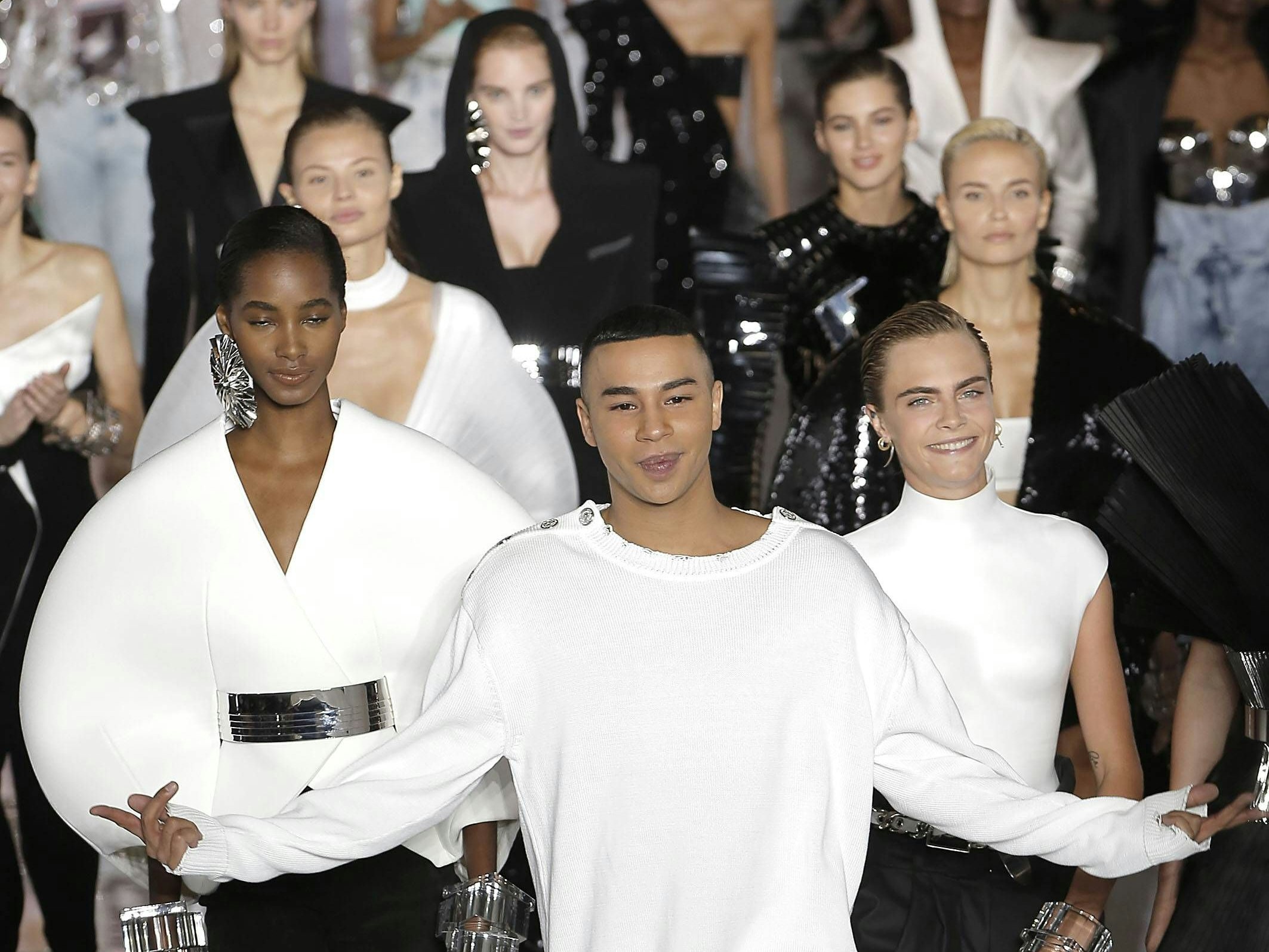 WOMEN S WEAR PFW BALMAIN SS19 - Podium at Balmain fashion show in Paris during Fashion Week Cara Delevingne;Olivier Rousteing Paris France PUBLICATIONxINxGERxSUIxAUTxONLY 594616  