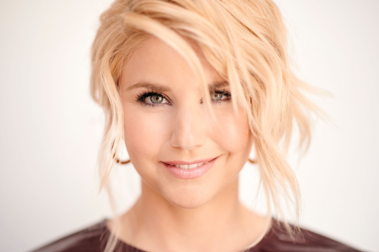 Heute.at - Fans ratlos: Was will Beatrice mit neuem Lied aussagen?