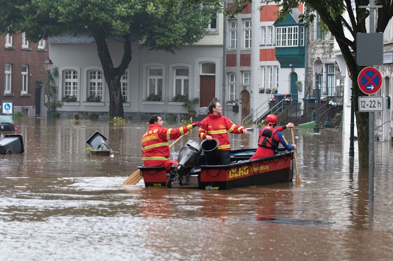 Heftige Starkregen-Unwetter fluteten am 14. Juli 2021 zahlreiche Gemeinden in Deutschlands westlichen Bundesländern Rheinland-Pfalz und Nordrhein-Westfalen.