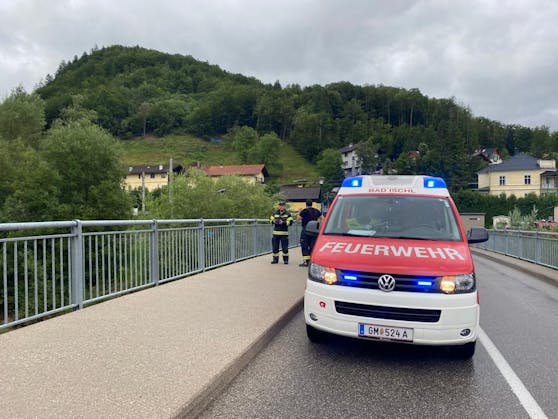 Rund 200 Feuerwehrmänner suchten nach der Vermissten.