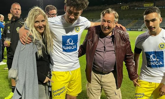 Mit "Gemma Lugner" auf der Hose kann man nur gewinnen