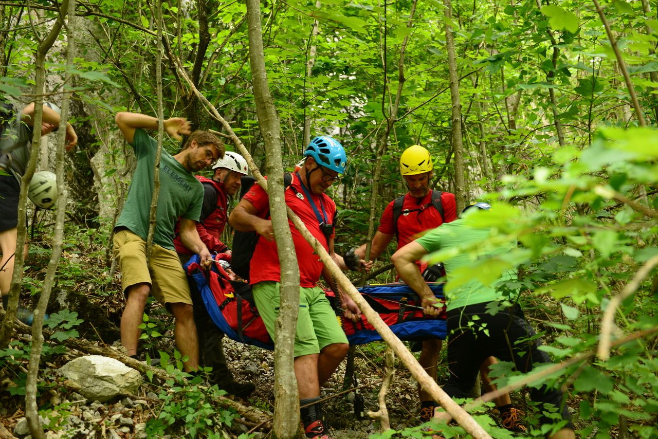 Bergrettung auf der Rax im Einsatz.