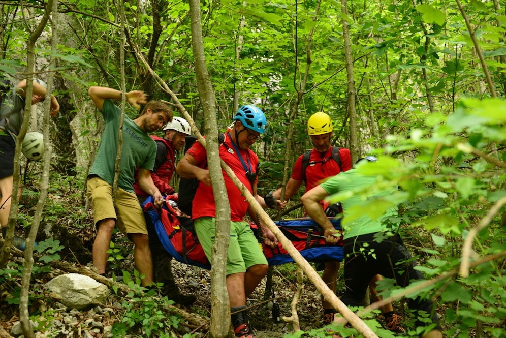 Bergrettung auf der Rax im Einsatz.