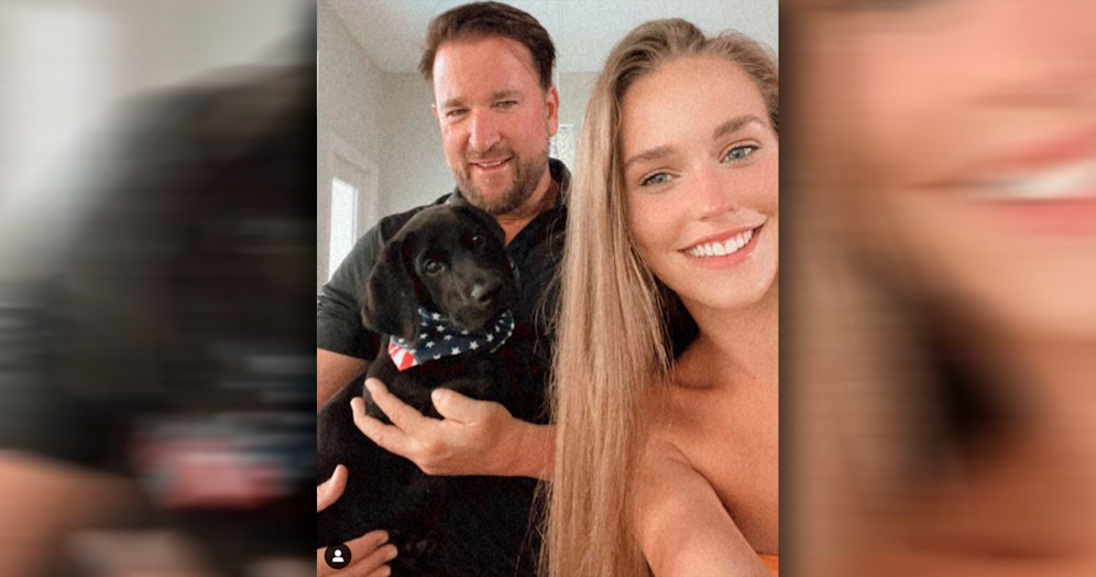 Wendler und Laura mit ihrem Welpen Tiger.