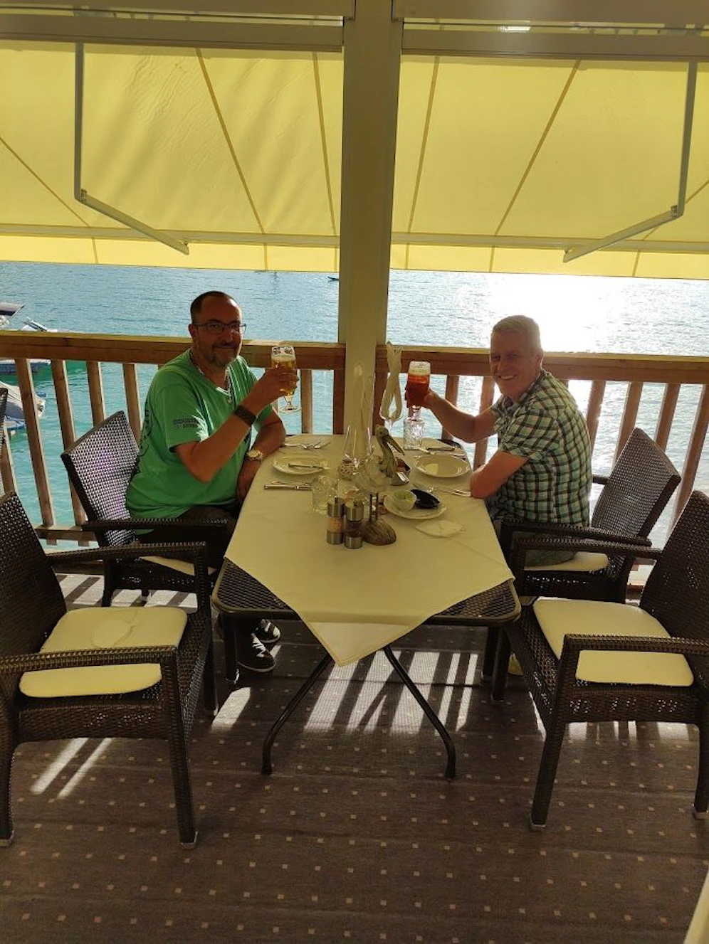 Johannes und Harald gewannen einen Kurzurlaub in Klagenfurt und genossen diesen auch sichtlich!