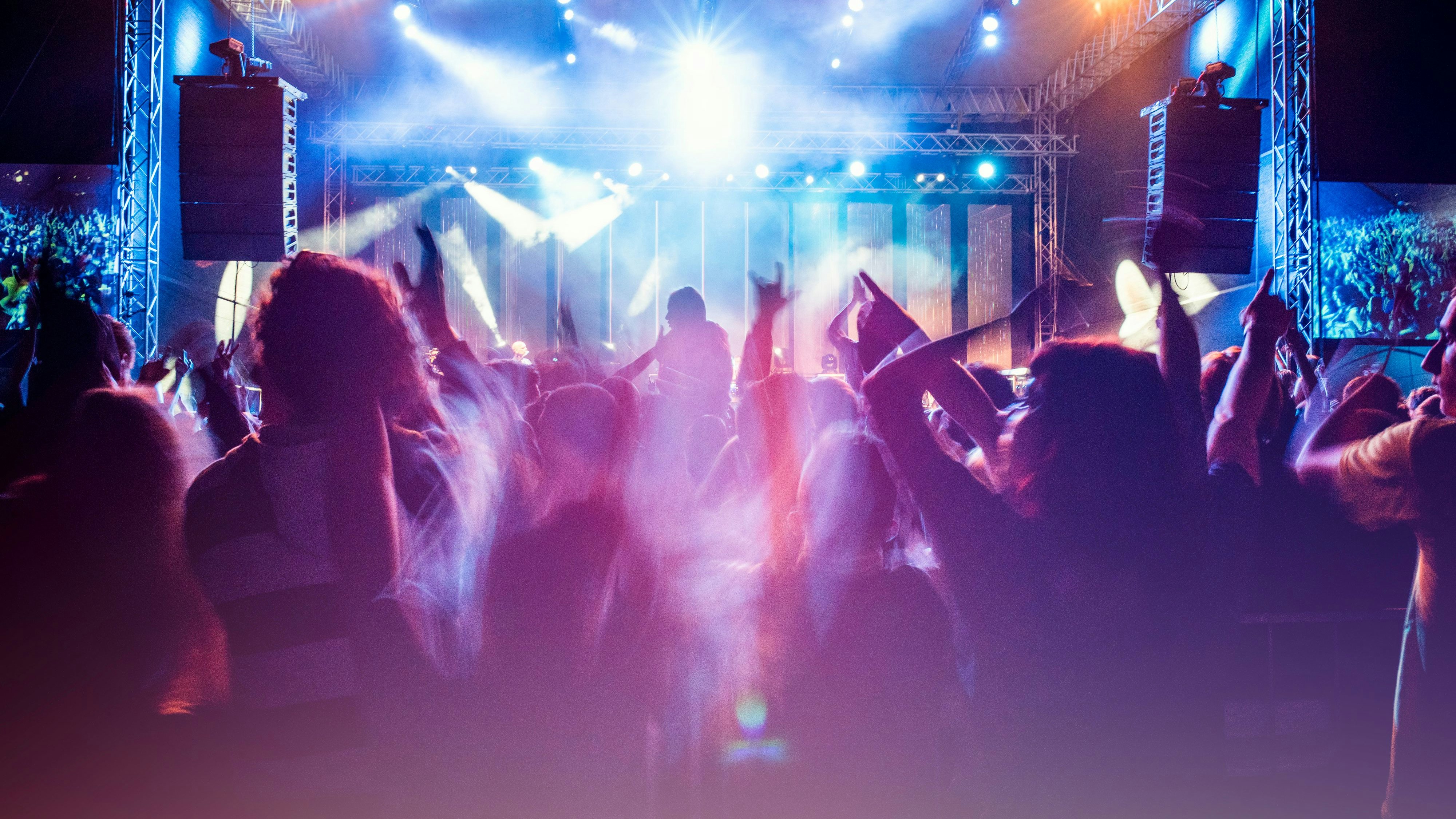 Influencer erfindet Rassismus-Eklat in Wiener Disco