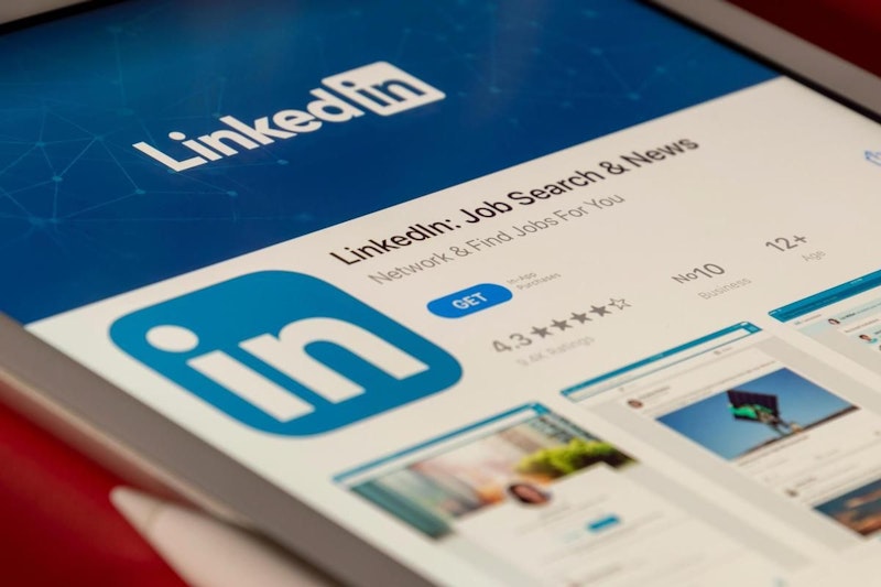 LinkedIn ist ein soziales Netzwerk, das vor allem für professionelle Zwecke verwendet wird.