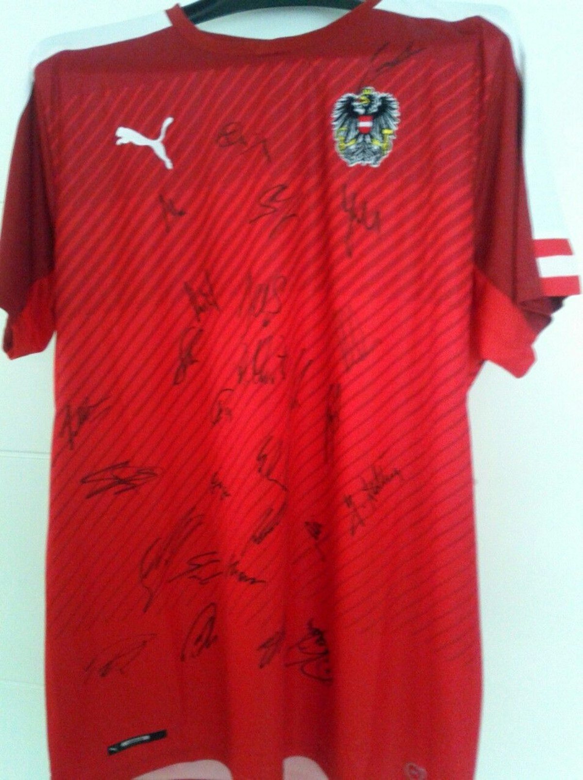 Da strahlte Alex, also im ÖFB-Präsident Leo Windtner die Geschenke vorbeibrachte.