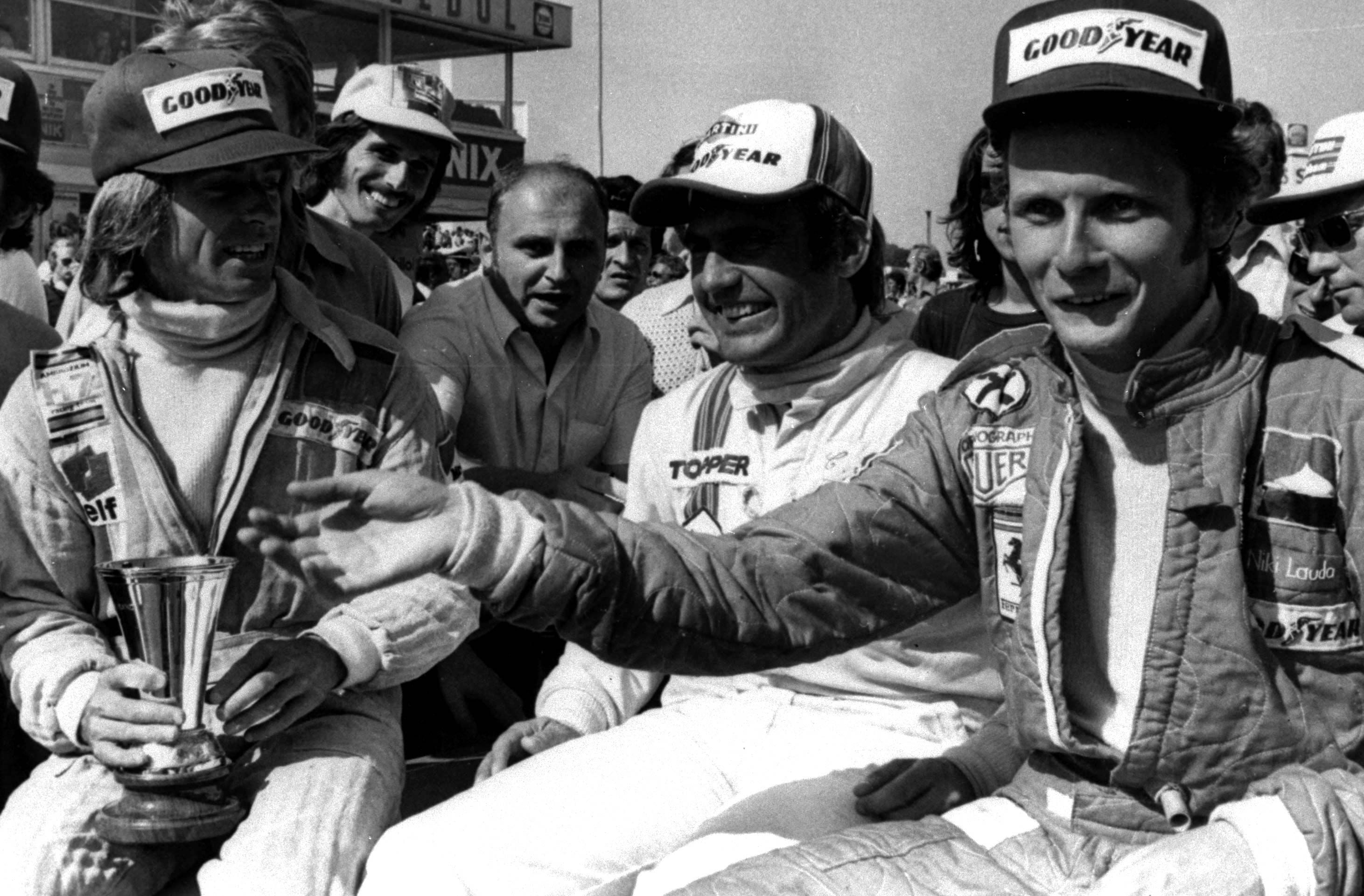 Carlos Reutemann gemeinsam mit Niki Lauda