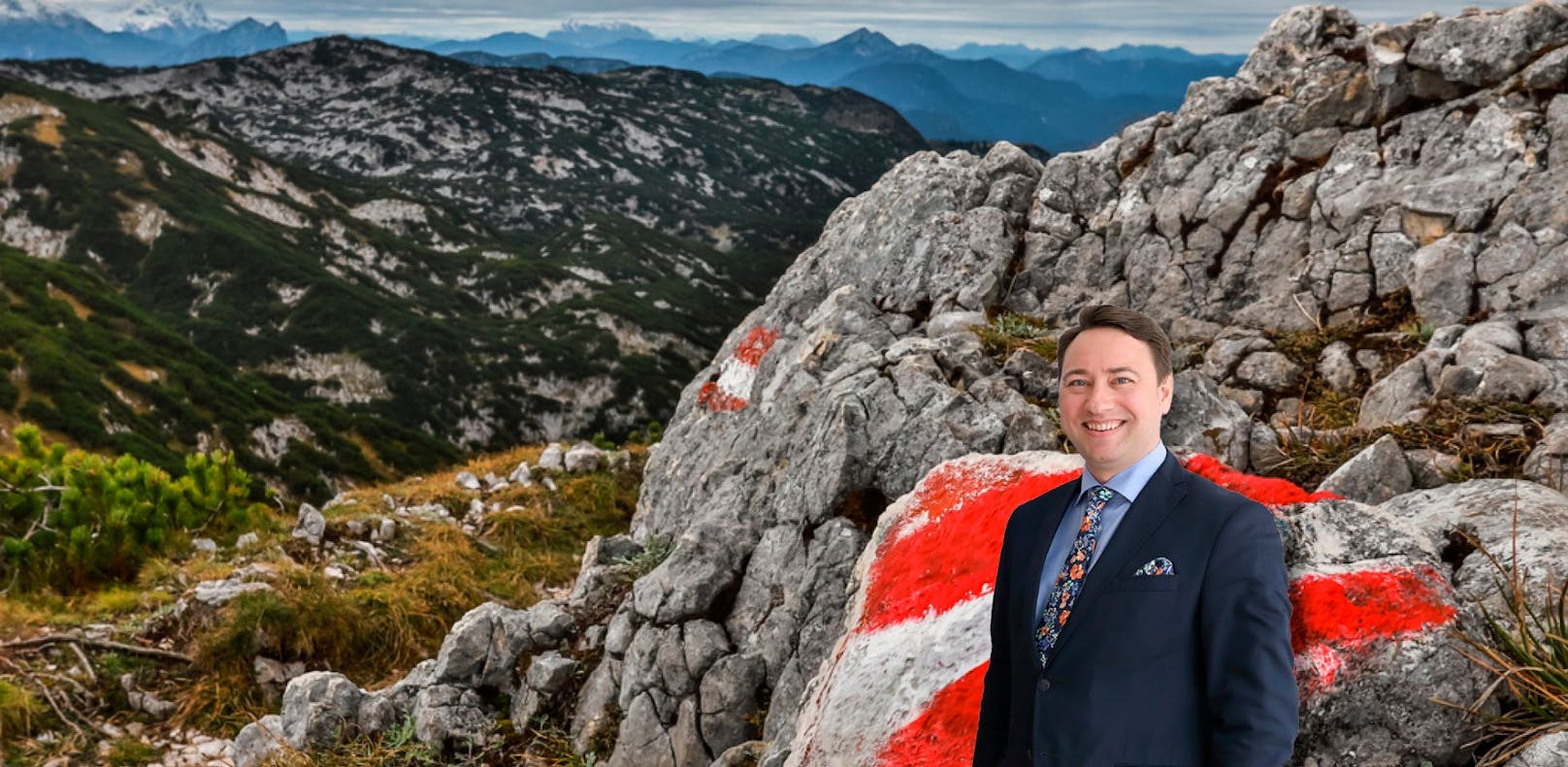 Manfred Haimbuchner (FPÖ) erholt sich in der Berge und kurz auch am Meer. Entschieden wird kurzfristig.