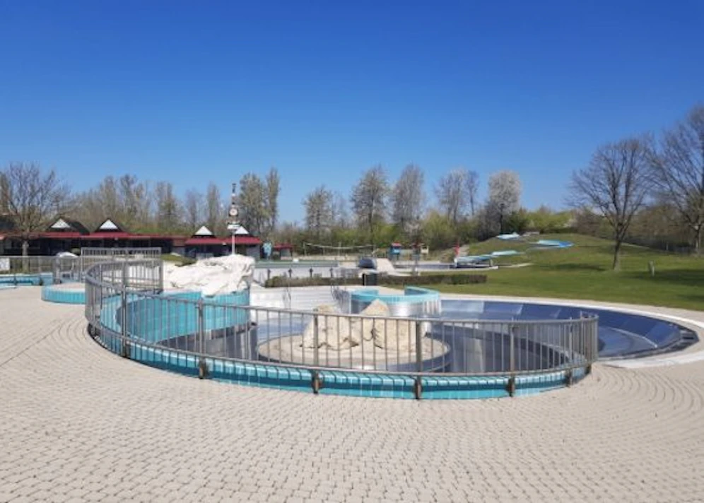 Das Parkbad in Bruck an der Leitha