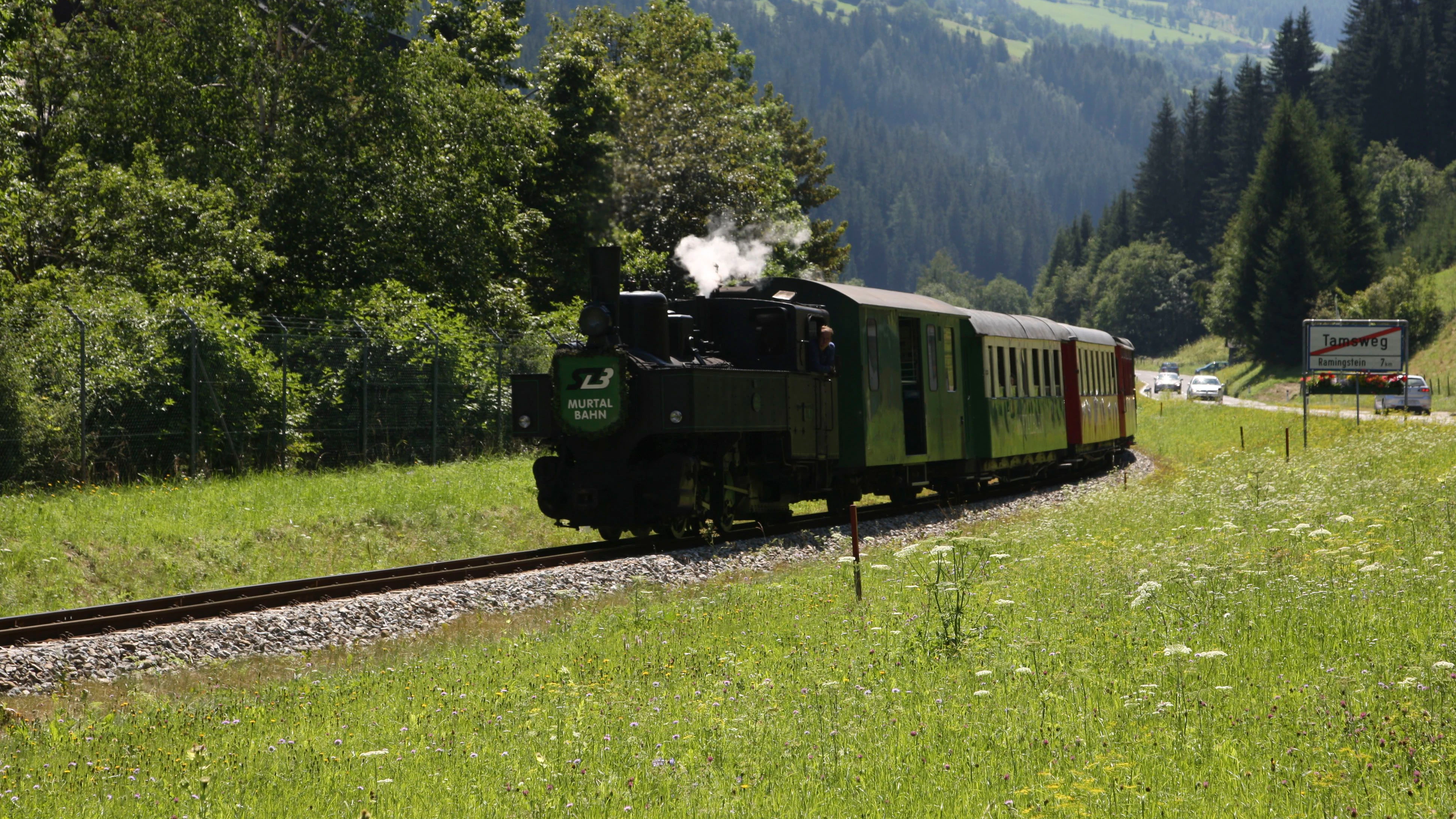 Der historische Murtalbahn-Dampfzug ist bei Touristen beliebt.