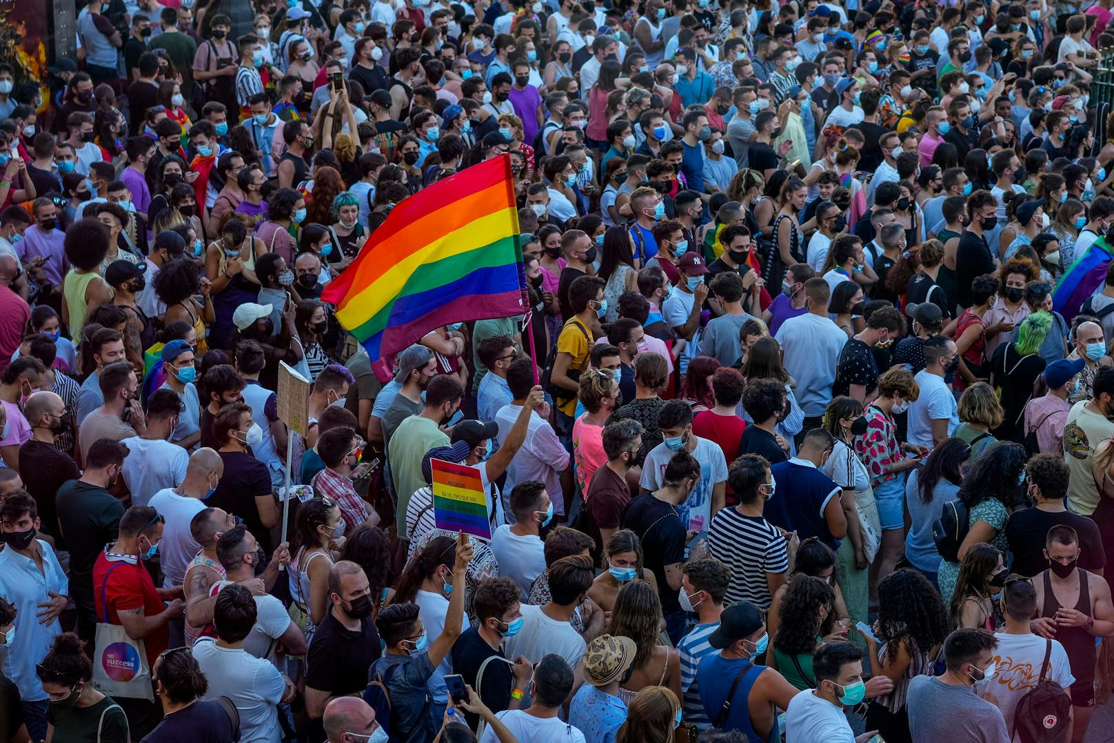 Seit Montag rufen LGBT-Organisationen zu Protestaktionen in zahlreichen Städten im ganzen Land auf