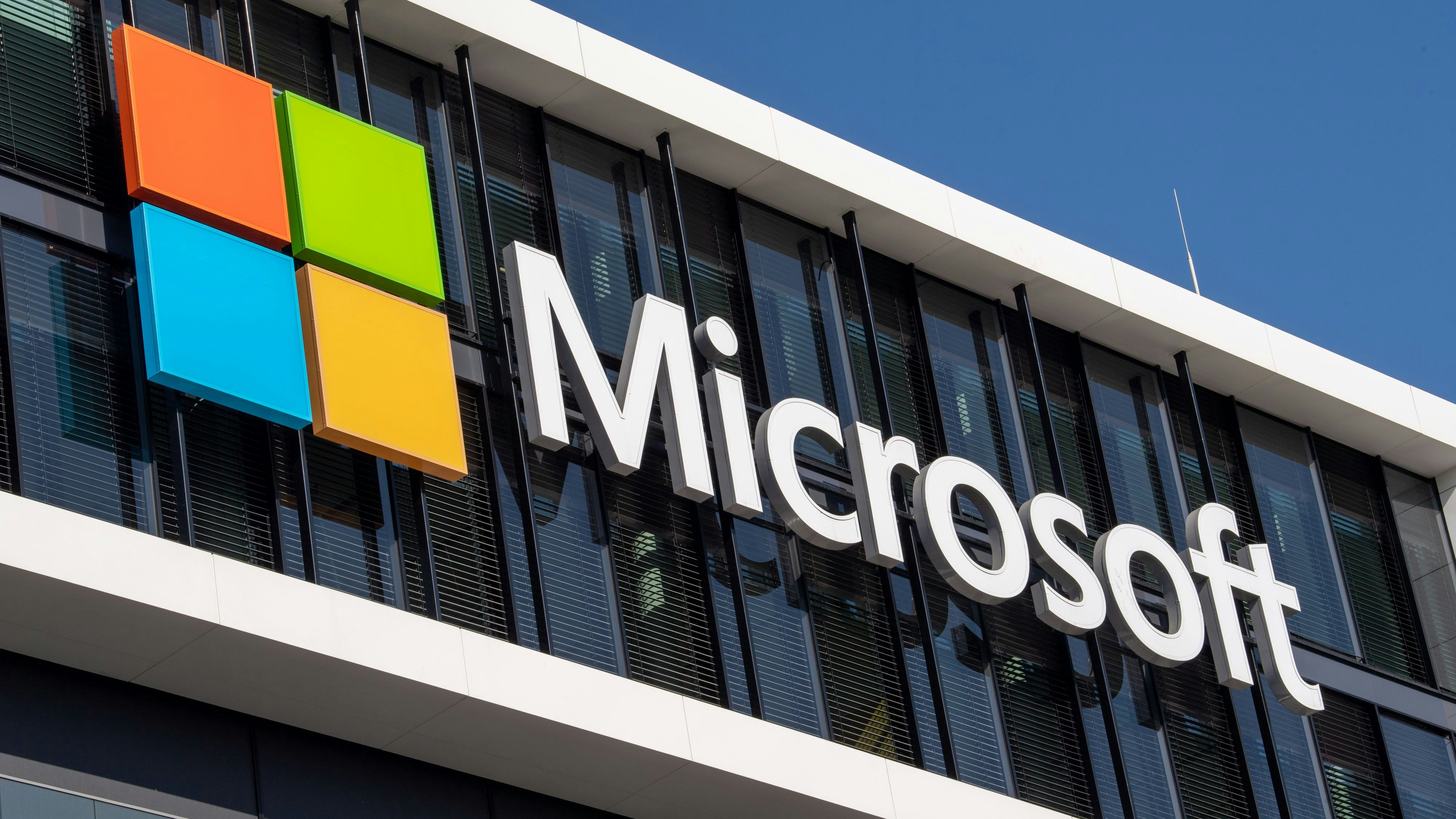 Ein Microsoft-Fehler bei Exchange sorgt für weltweite Mail-Ausfälle.