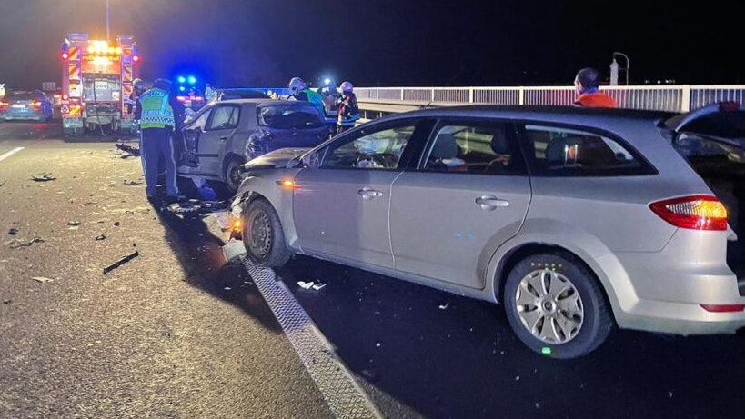 Die Lenkerin wurde schwer verletzt.