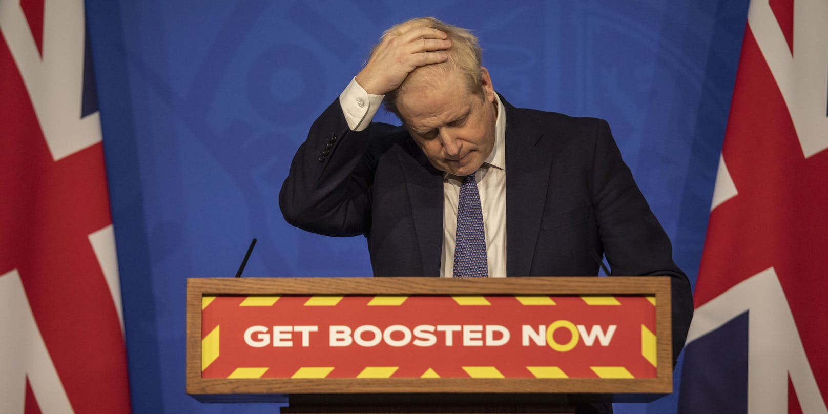 Premierminister Boris Johnson will trotz explodierender Corona-Zahlen keine weiteren Verschärfungen.