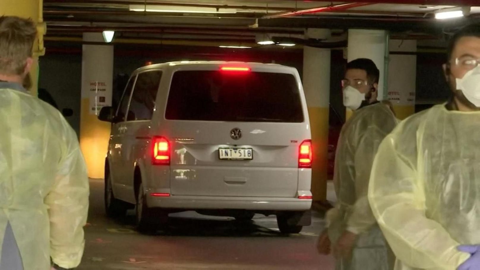 In diesem Van wurde Novak Djokovic ins Hotel gebracht.