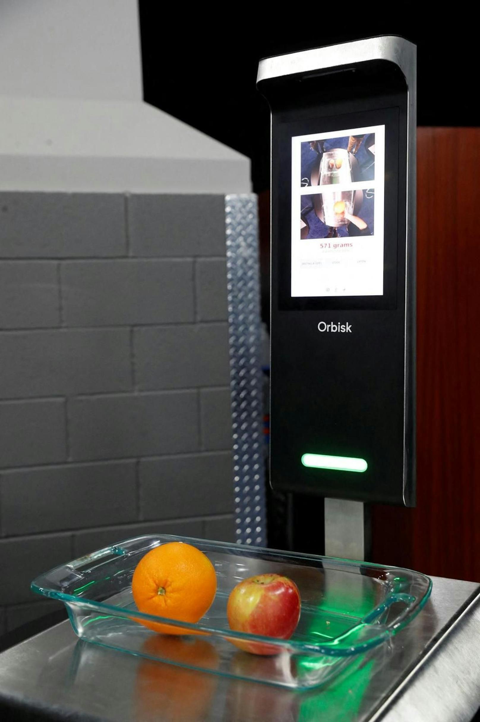 Der Orbisk-Food-Waste-Monitor soll zukünftig dabei helfen, weggeworfene Essensreste besser zu analysieren und auf längere Sicht hinweg der Verschwendung von Lebensmitteln vorzubeugen.