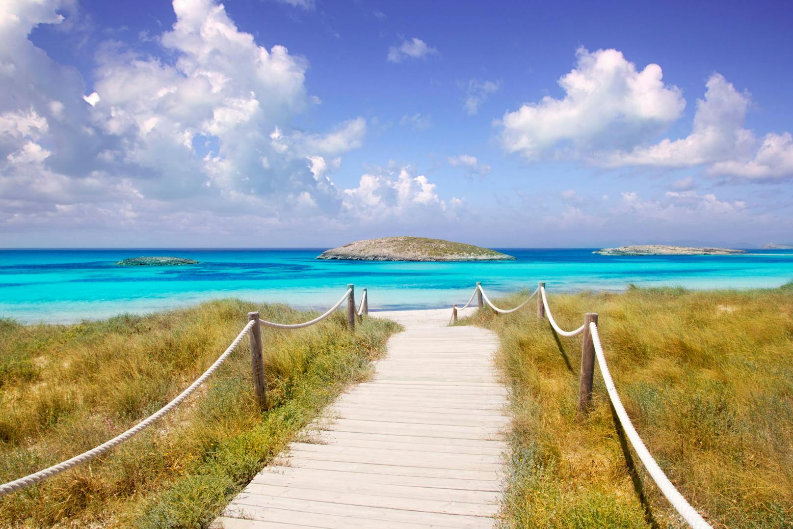 Formentera gehört zu den balearischen Inseln und liegt&nbsp;in der Nähe von Ibiza.