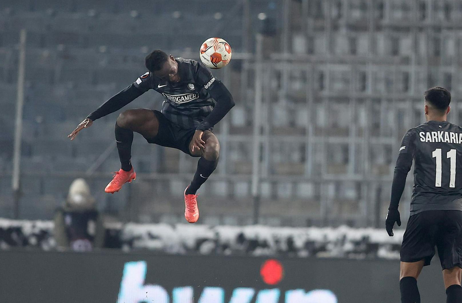 Kelvin Yeboah wechselt zu FC Genoa. 