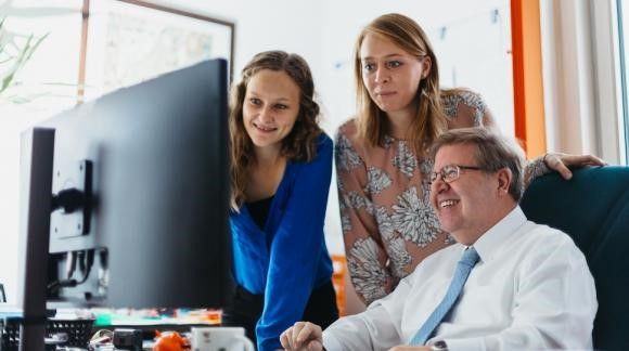 Connect Translations expandiert zum 25. Jubiläum international.