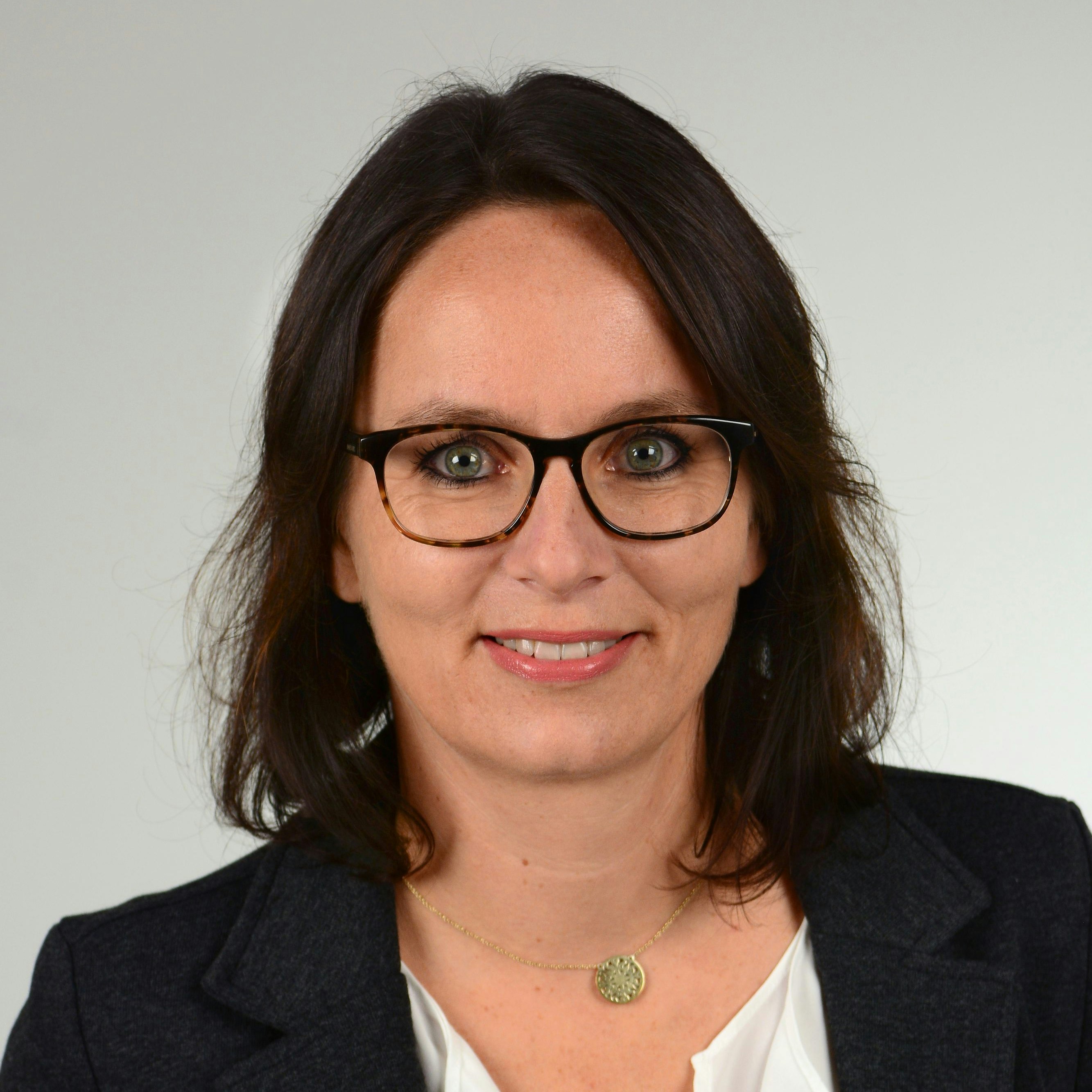 Kerstin Rechner erklärt, wie man Internet-Betrüger erkennt.