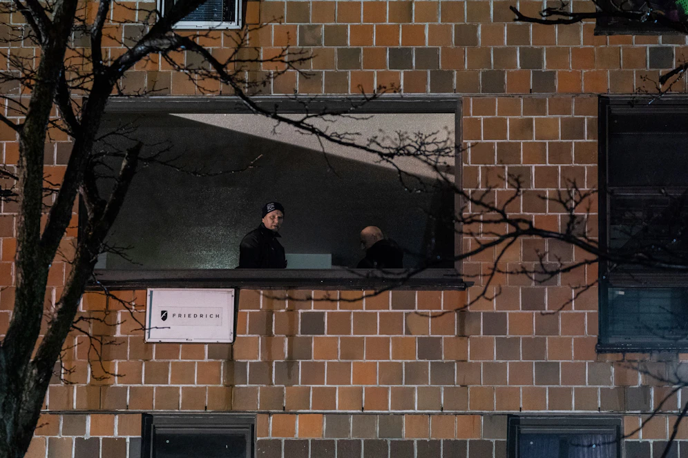 Eine Feuer-Tragödie in New York mit vielen Toten und Verletzten: Bei einem Wohnhausbrand in der New Yorker Bronx sterben mindestens 19 Menschen.