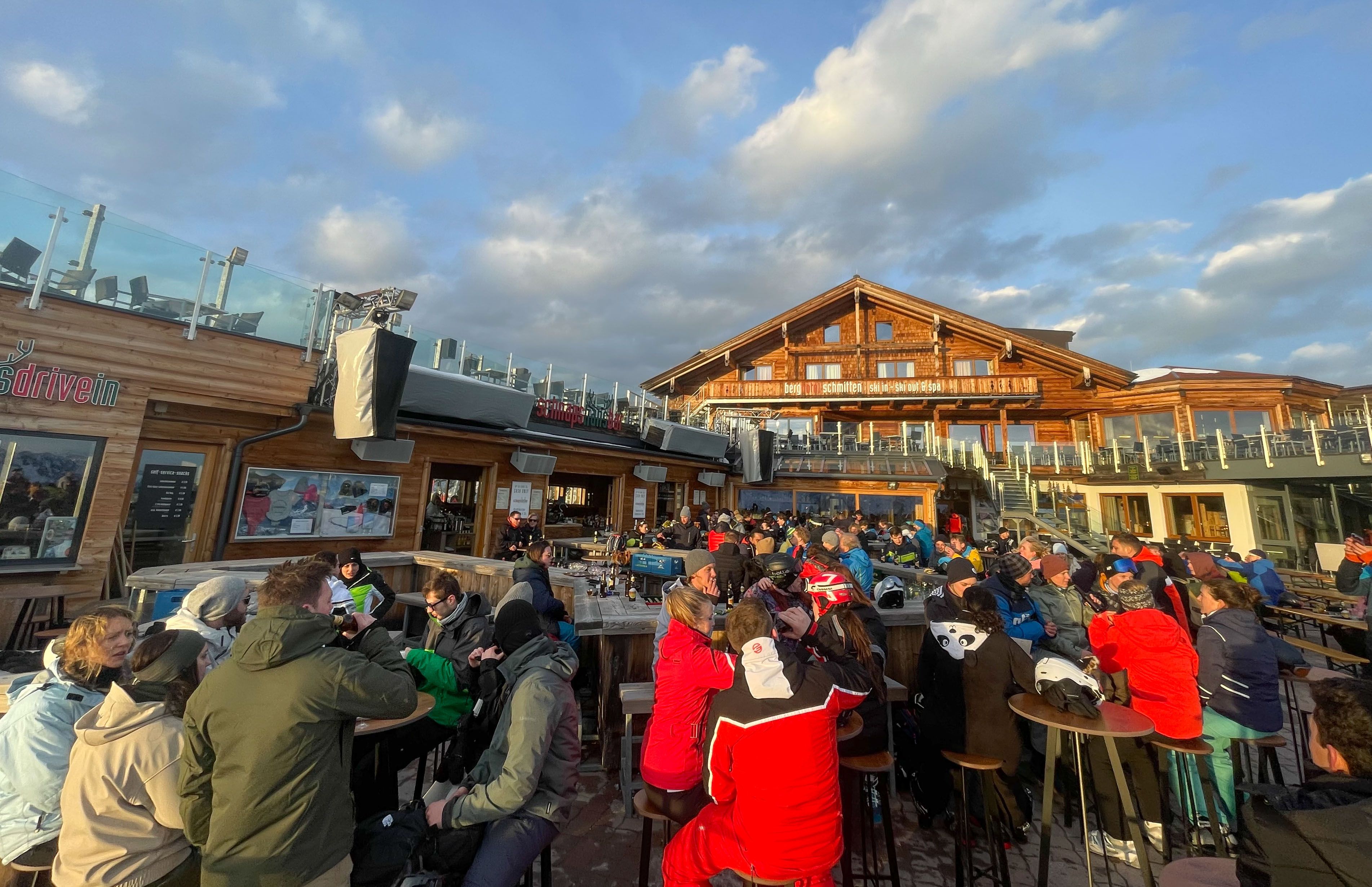 Vor allem in den Ski-Orten ist die Inzidenz rasant gestiegen. Symbolbild. 