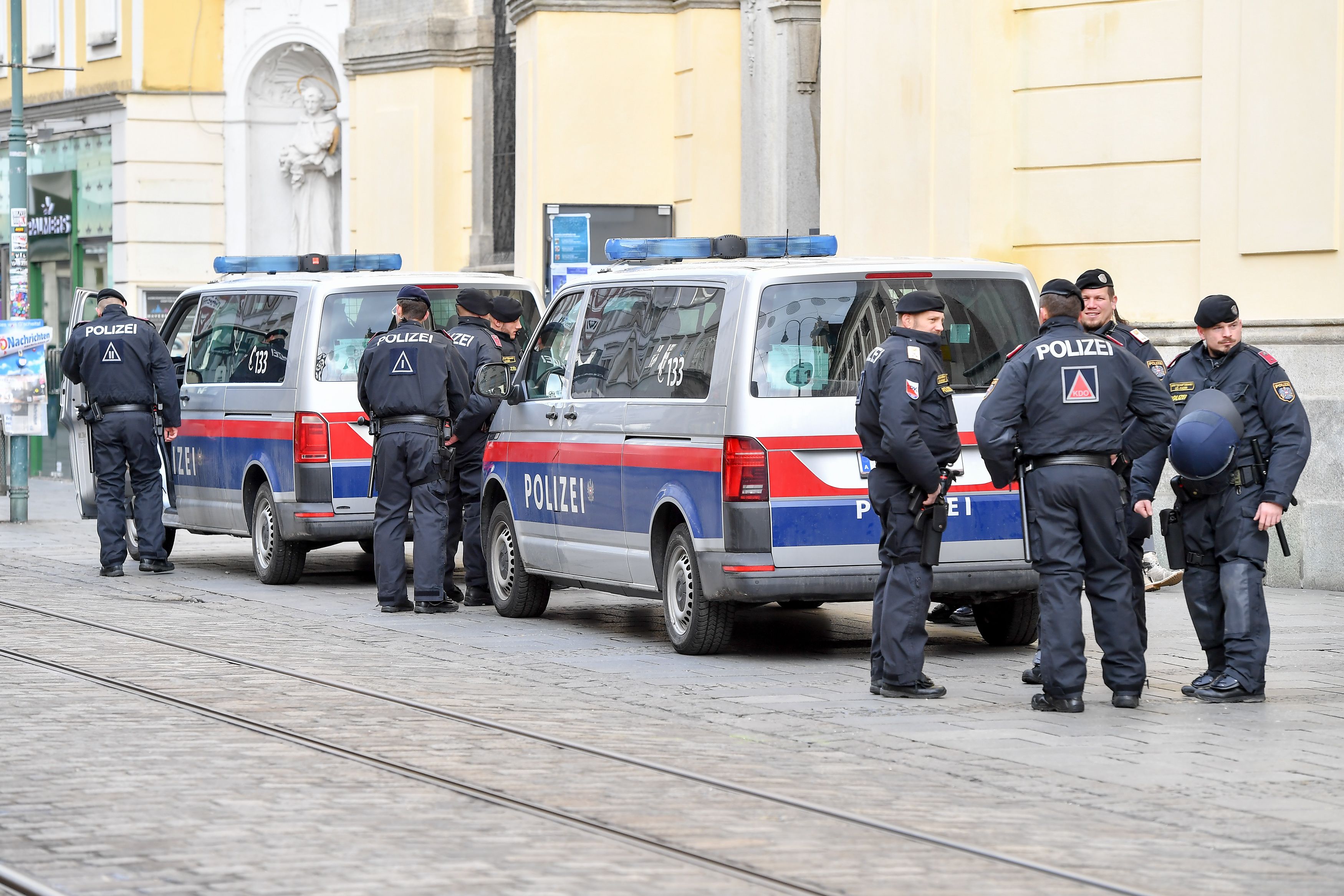 Eine Großfahndung&nbsp; der Polizei läuft.