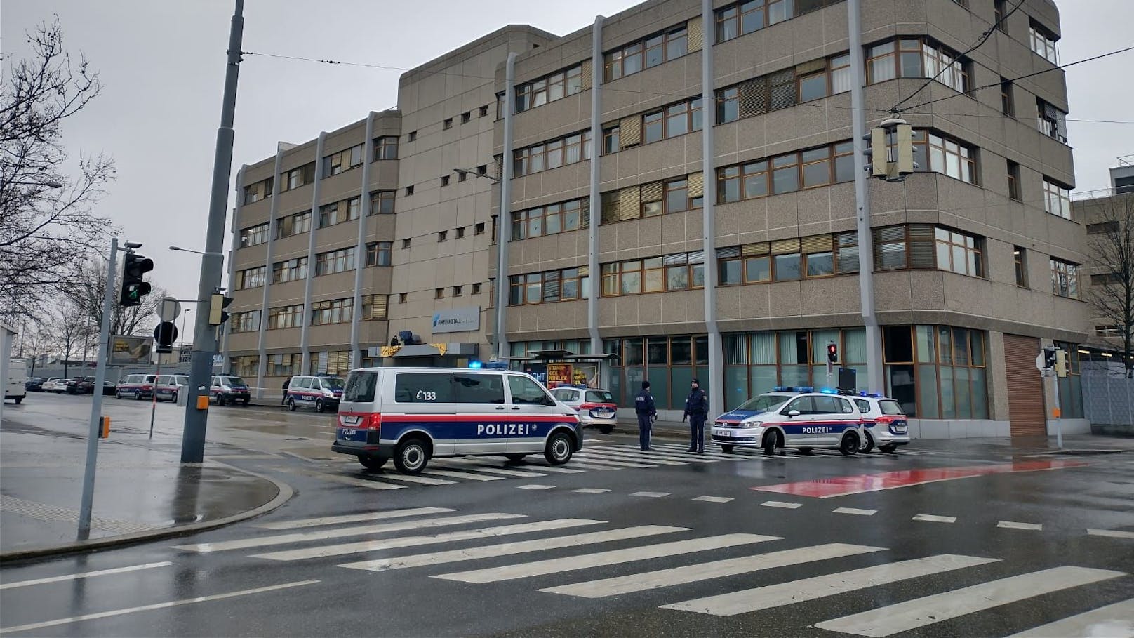 Großes Polizeiaufgebot in Wien-Liesing