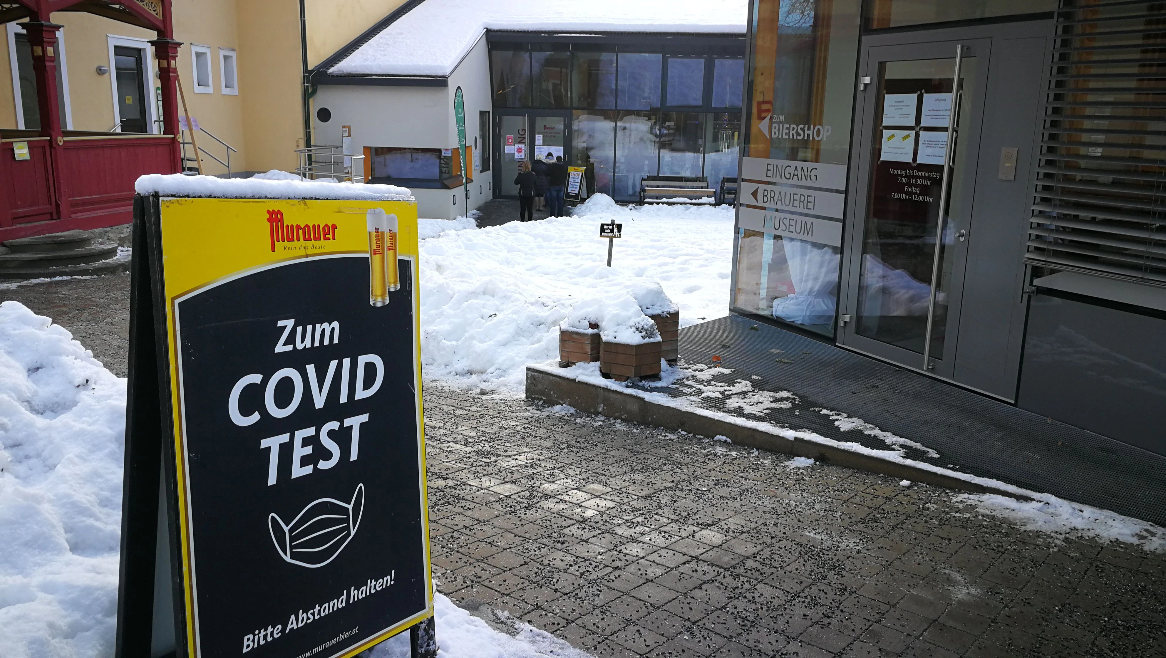 Waltraud S. wurde in der Teststraße Murau (Stmk.) ohne Termin abgewiesen, obwohl sie die einzige Besucherin war.