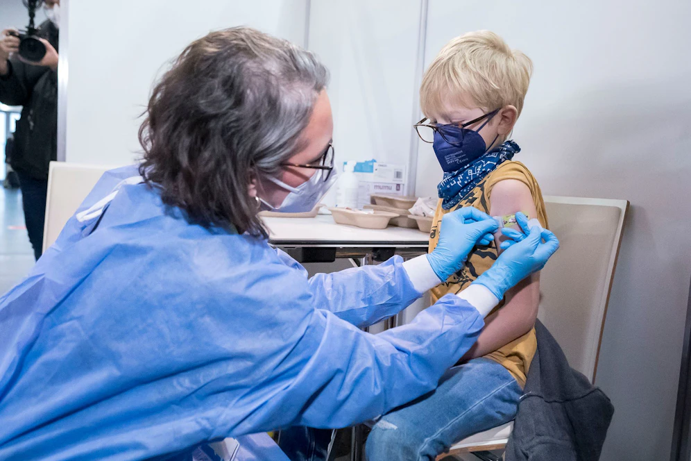 Auch an allen Schulen in Wien soll ab 14. Februar gegen Corona geimpft werden.