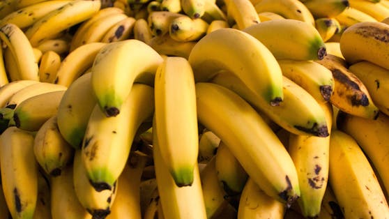 Ein Stoff, der ursprünglich in Bananen vorkommt, weckt Hoffnungen auf einen Universalwirkstoff gegen Coronaviren.