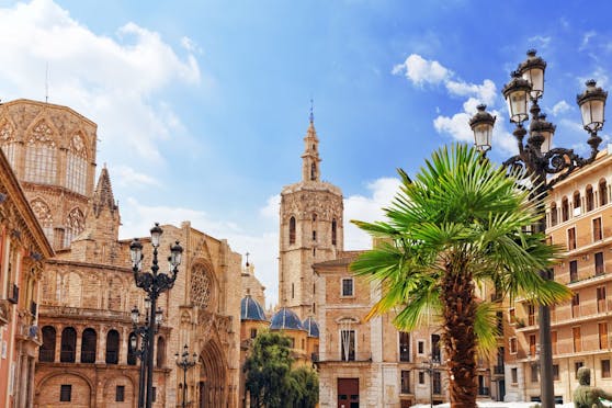 Der Brief aus Valencia in Spanien machte eine Linzerin stutzig, die Polizei warnt vor Betrügern. (Symbolfoto)