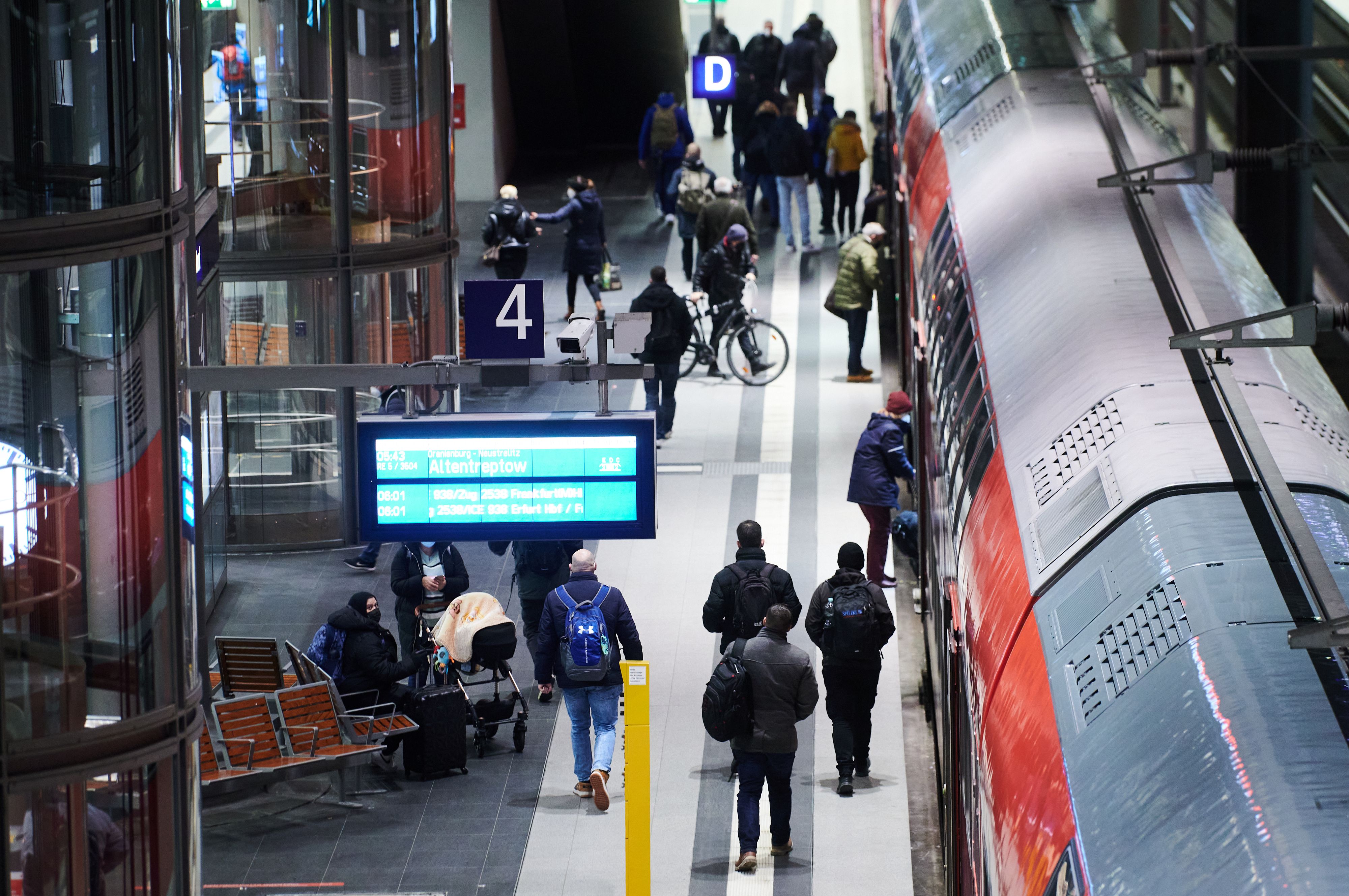 Deutschland: Die Zahl der Neuinfektionen erreicht neuen Tageshöchstwert.