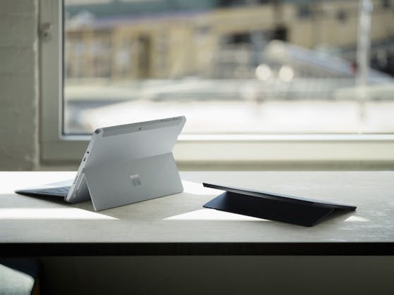 Zum Jahresbeginn erweitert Microsoft sein Geräte-Portfolio für Firmenkunden mit Surface Pro 8 for Business.