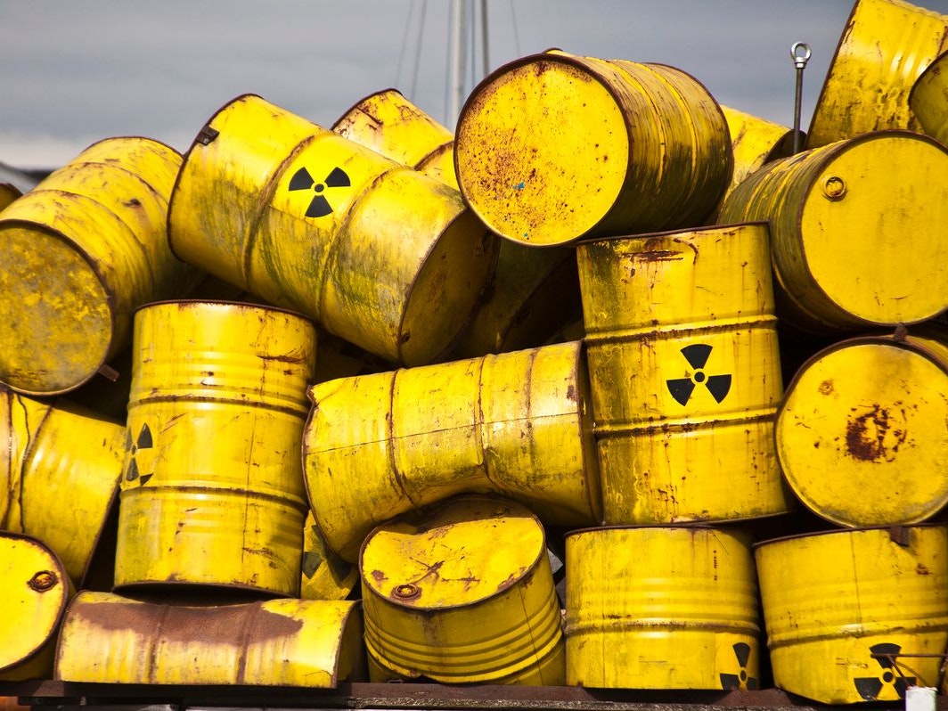 Yellow radiot active waste barrel