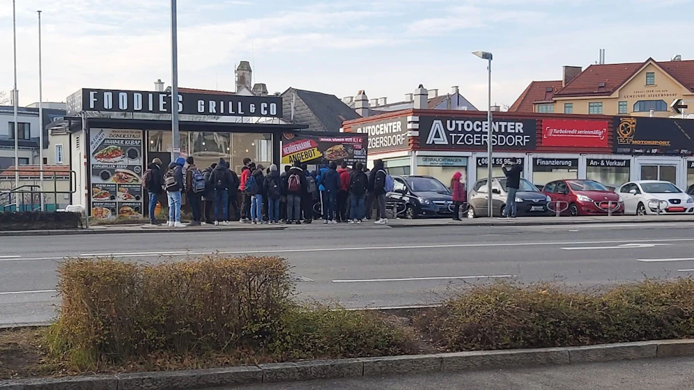 10 Cent für Kebab? Das wollten sich viele Wiener nicht entgehen lassen