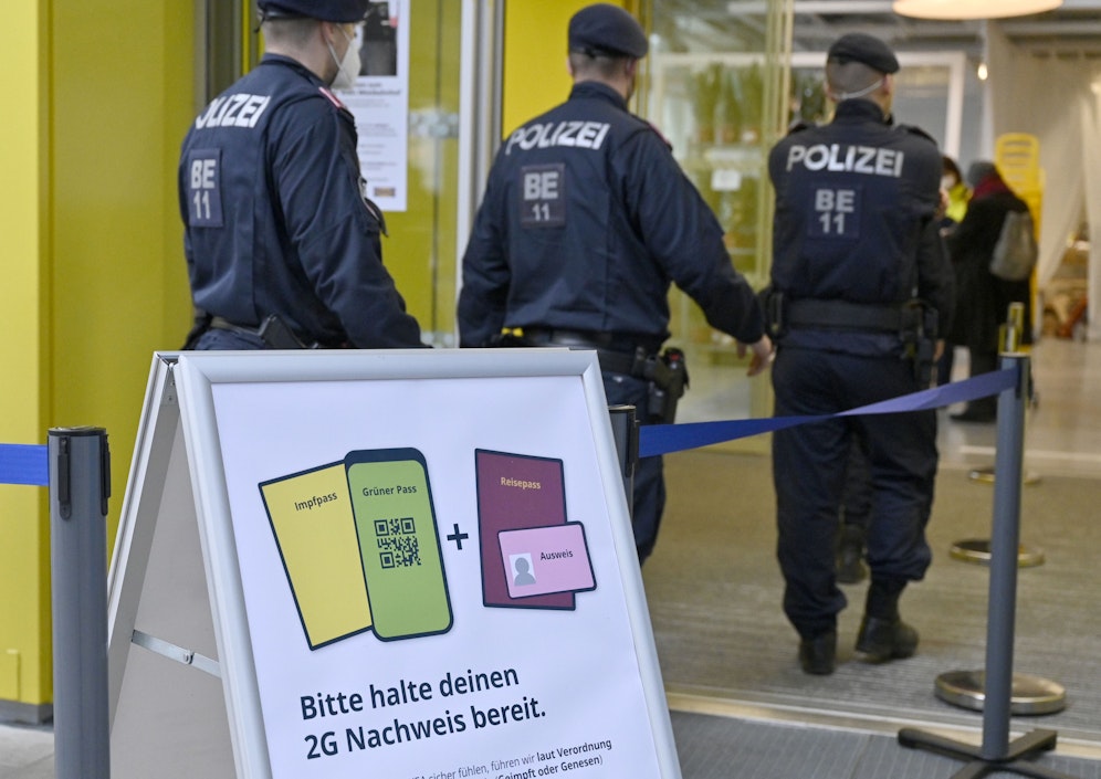 2G-Kontrolle im Handel (Symbolfoto)