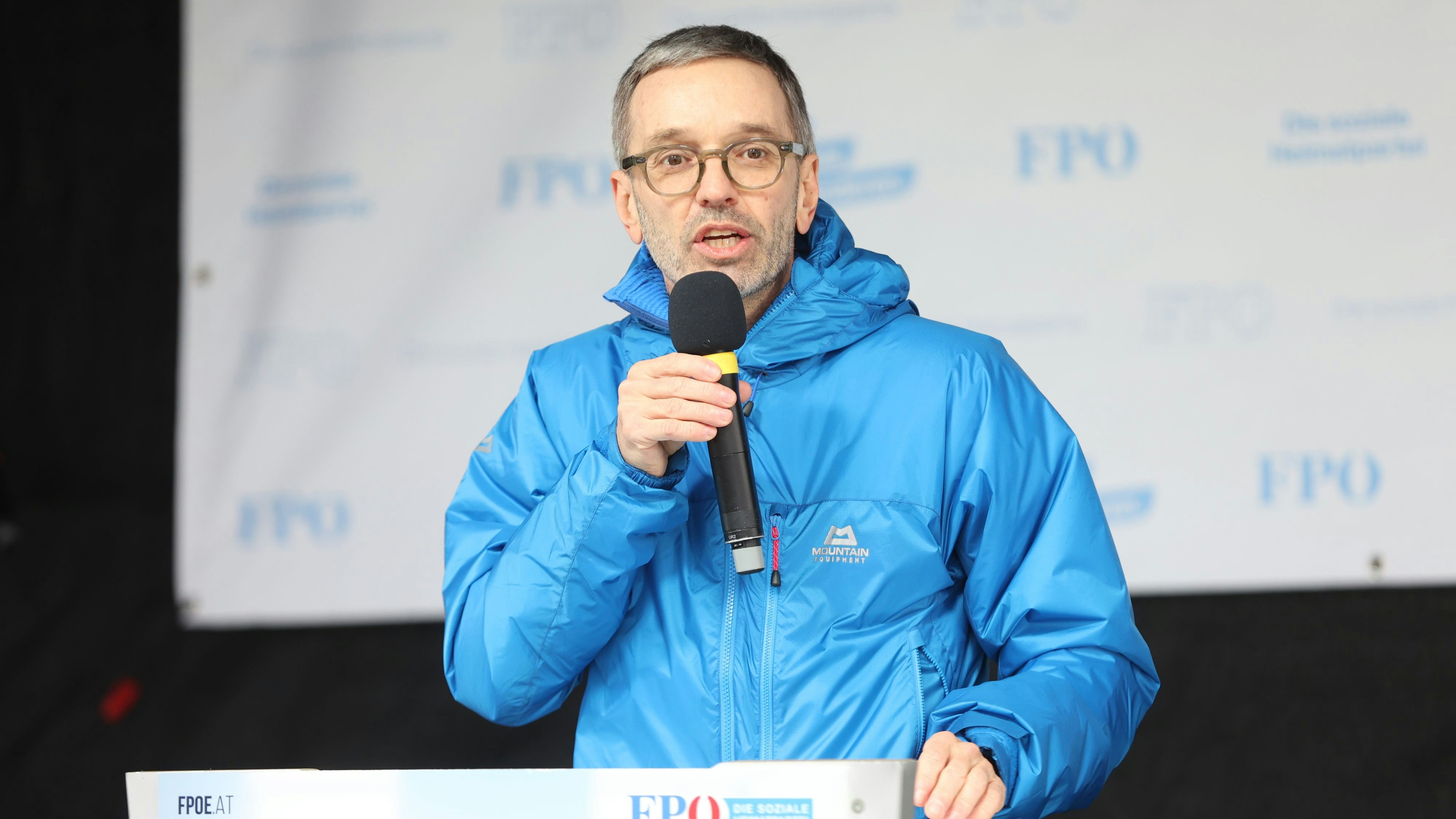 Auf Facebook ist Herbert Kickl jetzt ein "ganz Großer". 