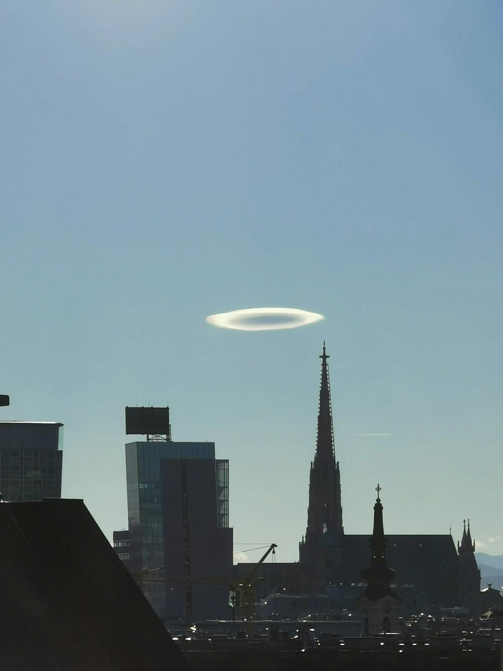 Die "Ufo-Wolke" über Wien