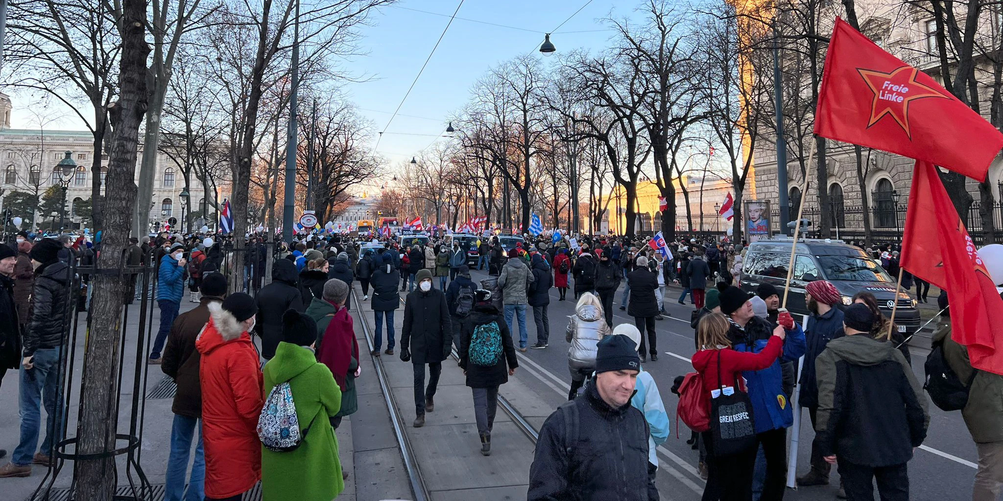 Eindrücke der Corona-Demo in Wien vom 15.01.2022.