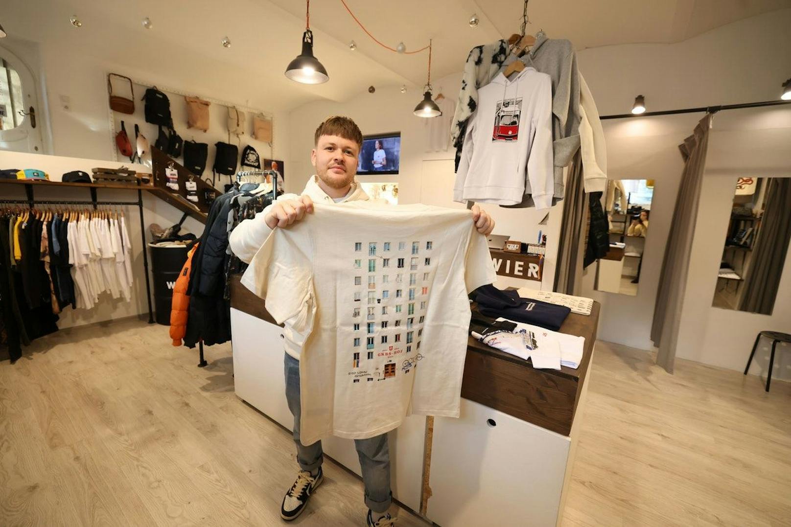 Designer Merlin Resch bildet auf seinem neuen Shirt die "Realität des Wiener Gemeindebaus" ab.